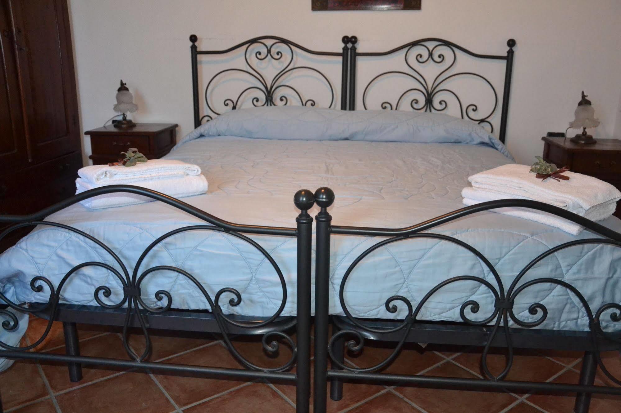 B&B Sa Muredda Sardara Kültér fotó